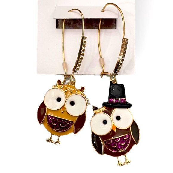 New Betsey Johnson 🦉Drop Earrings - Picture 2 of 9